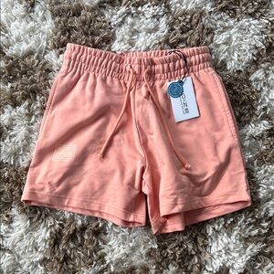 Noize pull on shorts